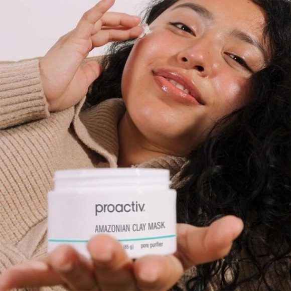 Proactiv Amazonian Clay Mask Pore Purifier 3 oz - Picture 2 of 11